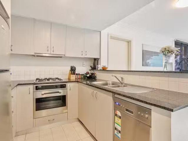 Cheap 32/236 Pacific Highway, Crows Nest, NSW 2065