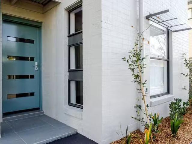 Rental! 3/23 Barry Street, Cambridge Park, NSW 2747