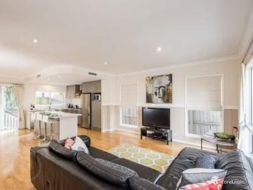 Unique 32 Ashfield Street, East Brisbane House for rent Liste.