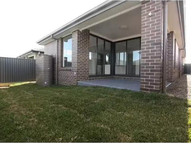 Deal! 32 Fairbrother Ave, DENHAM COURT House for rent Listed.