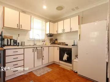 Deal! 32 Renshaw Street, Goulburn, NSW 2580