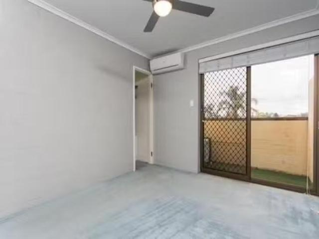 Cozy 33/64 Mcmaster Street, Victoria Park, WA 6100