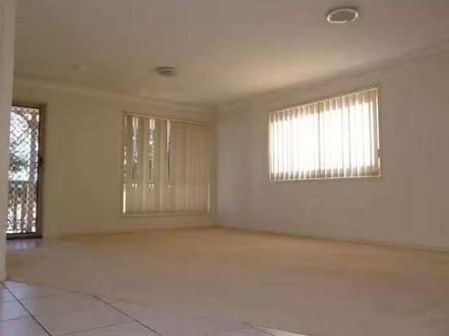 Nice 33 Colorado Circuit, Parkwood, QLD 4214