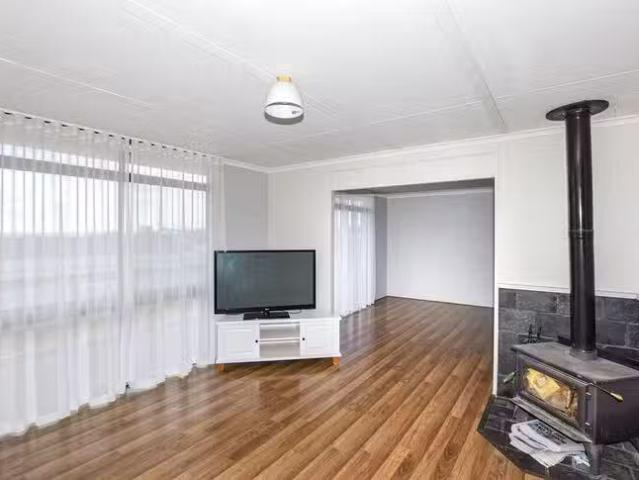 Cheap 33 Centenary Avenue, Kingscote, SA 5223