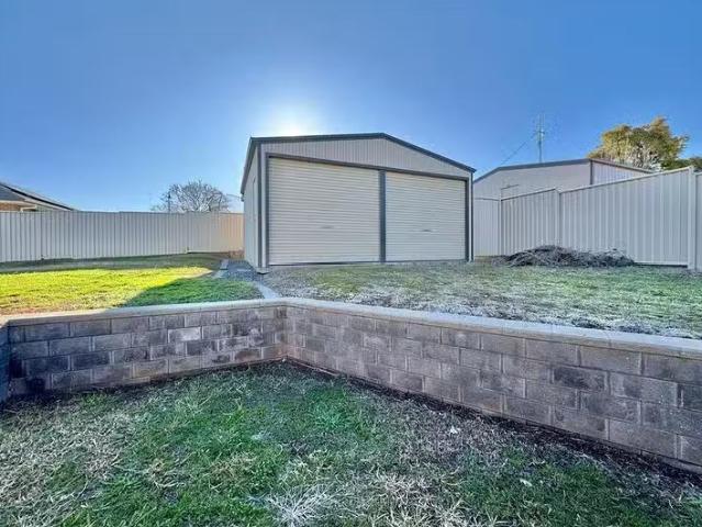 Rental! 34 Blaxland Street, Parkes, NSW 2870