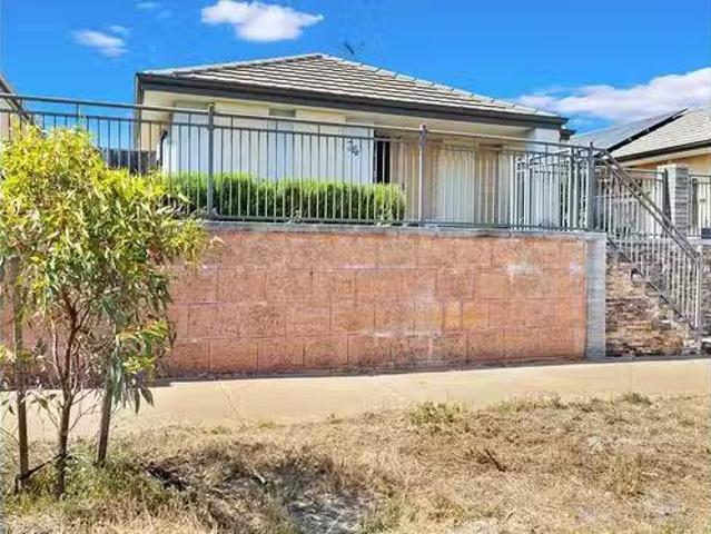Deal! 34 Karakin Terrace, Ellenbrook, WA 6069