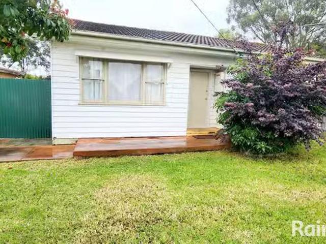 Rental! 34 Shirley Street, St Albans VIC 3021