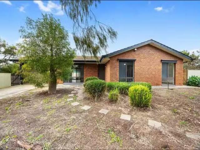 Cozy 34 Trinity Road, Morphett Vale, SA 5162