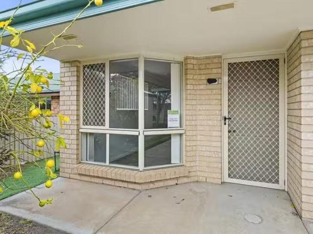 Unique 35/52 54 Travers Street, Wagga Wagga, NSW 2650