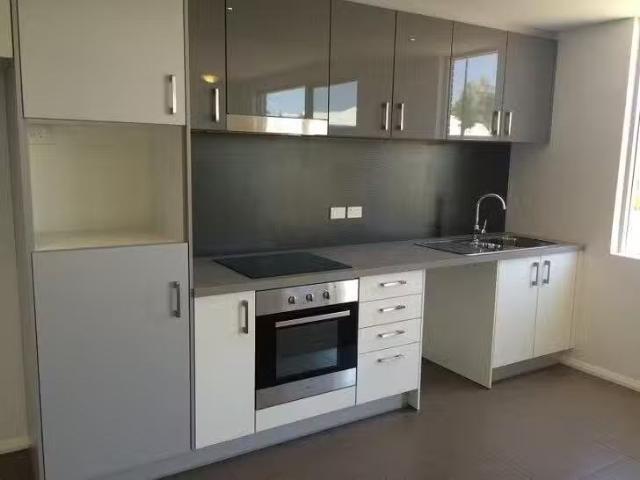 Cheap 35/30 Lambeth Circle, Wellard, WA 6170