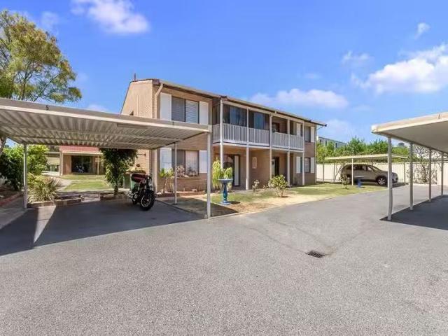 Deal! 3/53 Rockingham Beach Road, Rockingham, WA 6168