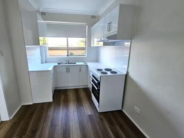 For Rent! 3/5 Dunmore Street, Croydon Park NSW 2133