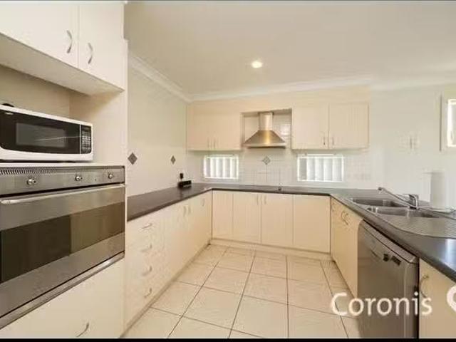 Cozy 35 Moorhen Street, Coomera, QLD 4209
