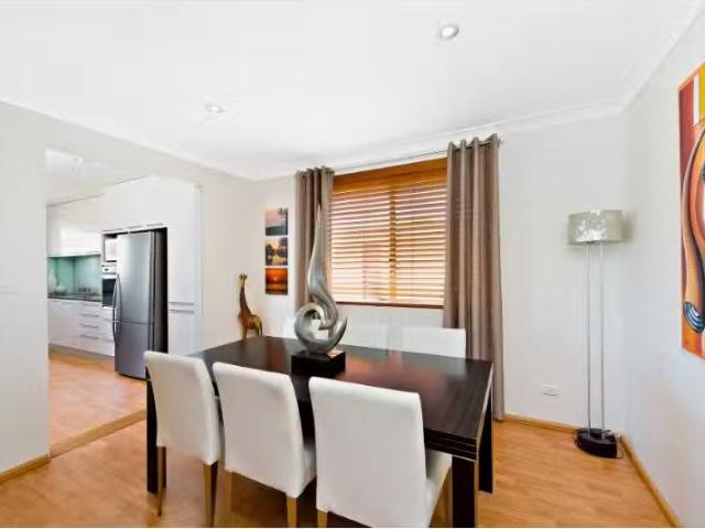 For Rent! 3/60 Solander Street, Monterey Apartment for rent L.