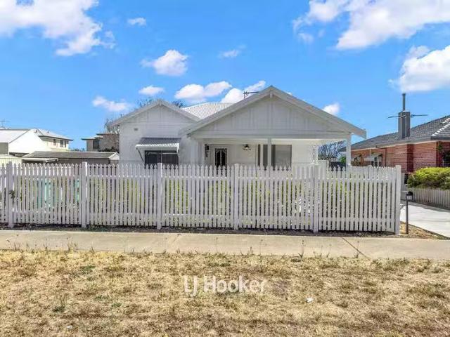 Cheap 36 Constitution Street, South Bunbury, WA 6230