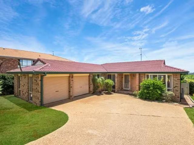 Charming 36 Oakland Parade, BANORA POINT House for rent Liste.