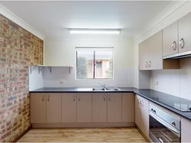 Cozy 3/76 Victoria Street, East Maitland Townhouse for rent L.