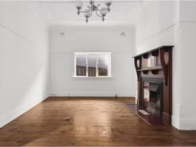 For Rent! 37 Station Street, Petersham House for rent Listed.