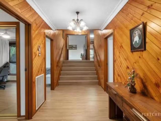 Nice 37 Peter Street, Box Hill North VIC 3129 House Auction