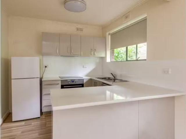 Rental! 3/7 Una Street, Mount Stuart Apartment for rent Liste.
