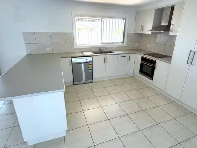 Rental! 3/89 Wincey Road, GRIFFITH House for rent Listed by A.