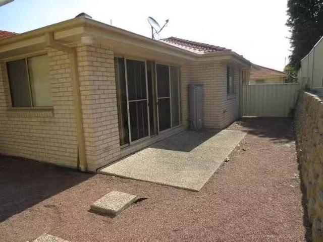 Deal! 3/82 Lakeview Street, Speers Point, NSW 2284