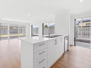 Nice 38 Clementine Boulevard, Upper Swan, WA 6069