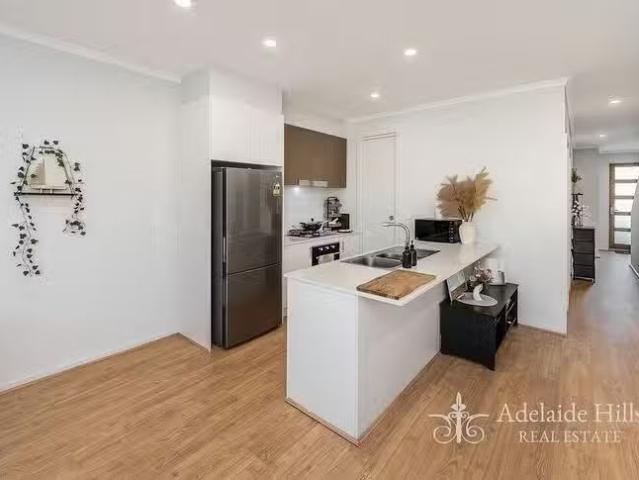 Cheap 38 Tarra Circuit, Mount Barker, SA 5251
