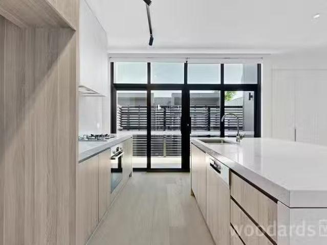 Nice 3/95 Darebin Street, Heidelberg, VIC 3084