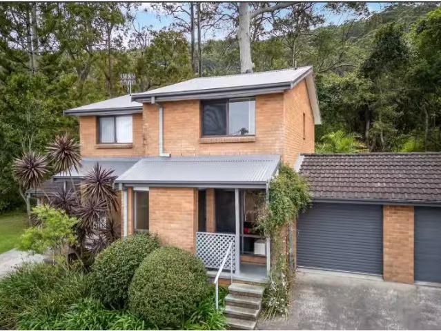 Deal! 39/65 Davies Street, Kincumber Townhouse for rent Liste.