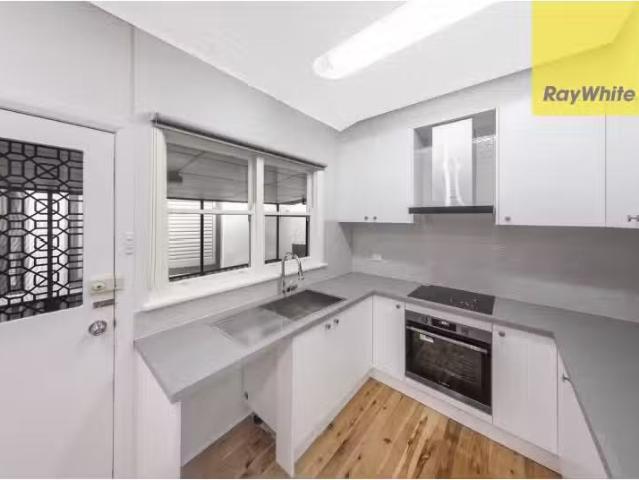 New 39 Lennox Street, OLD TOONGABBIE House for rent Listed by.