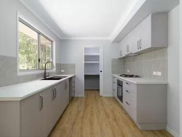 New 39 Spiegel Road, Glenwood, QLD 4570