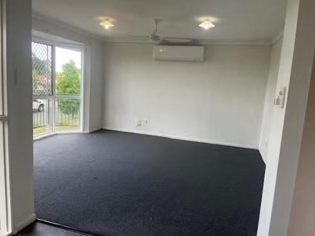 Just in! 7 Tahan Crescent, Tanah Merah, QLD 4128