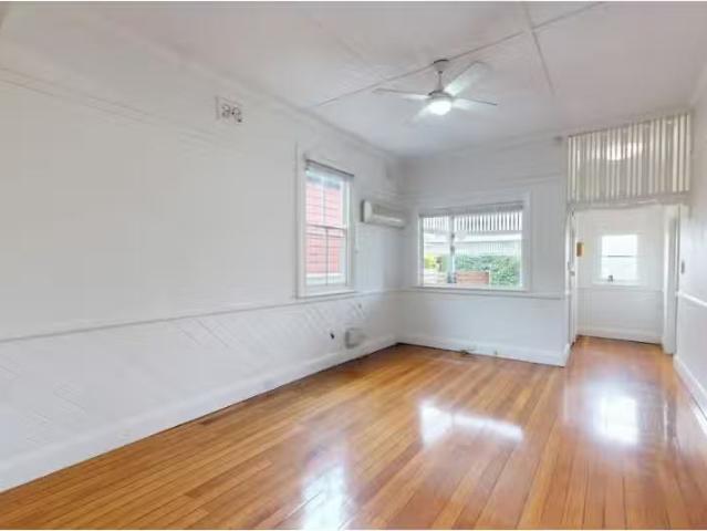 For Rent! 7 Barclay Street, Mayfield House for rent Listed by.