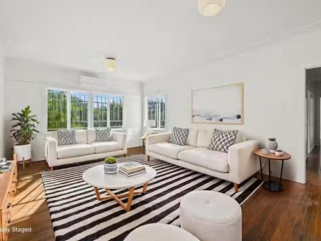 Deal! 7 Barnsley Street, West End, QLD 4101