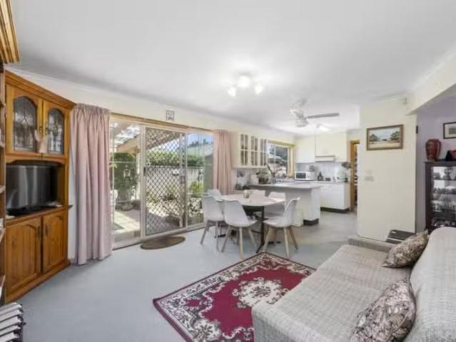 Nice 7 Cooinda Dr, Delacombe VIC 3356 House For Lease