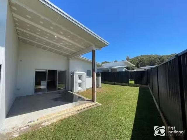Just in! 7 Dorrington Street, North Boambee Valley House for r.