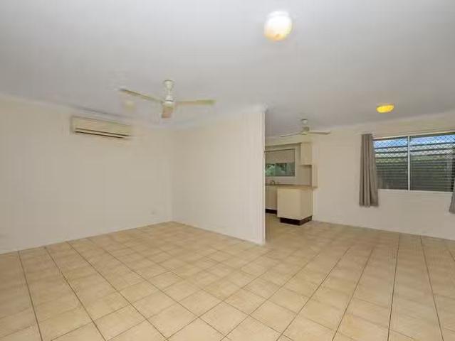 Charming 7 Geoffrey Court, Rasmussen, QLD 4815