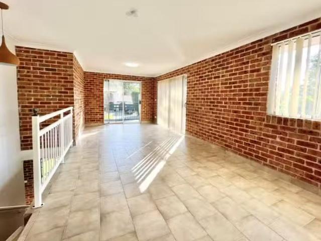 Cozy 7 James Paterson Street, ANNA BAY House for rent Listed.