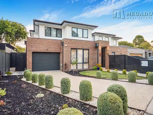 Deal! 7 Morley Crescent, Box Hill North VIC 3129