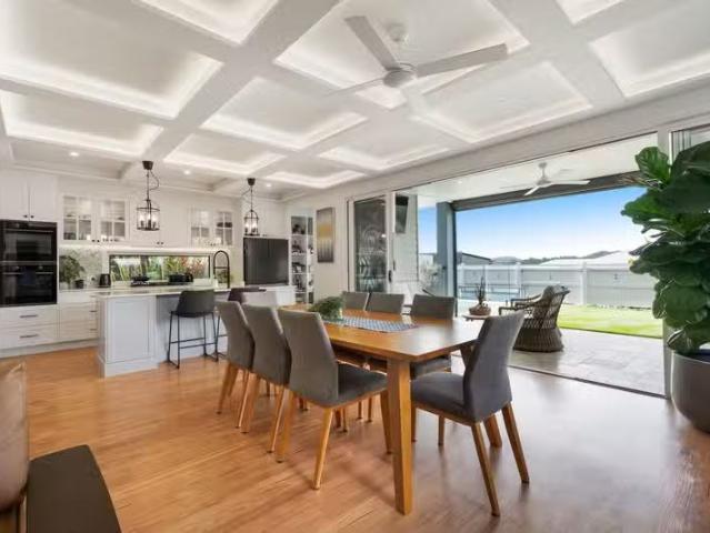 Charming 7 Northview Place, WOOMBYE, QLD 4559 House for Rent