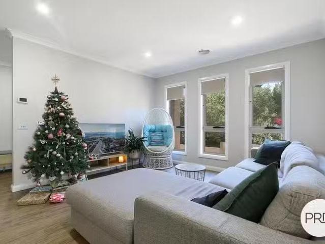Rental! 7 Scott Place, Thurgoona, NSW 2640