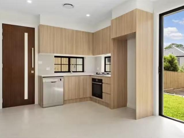 Cheap 7A Fromelles Avenue, Seaforth Apartment for rent Listed.