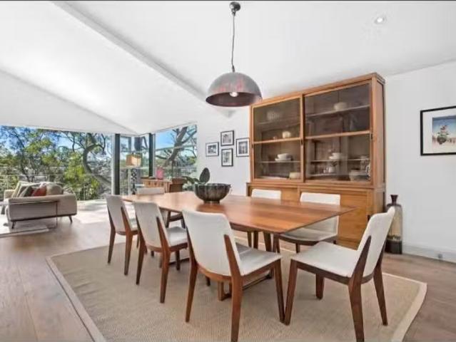 Cozy 7A Inkerman Street, Mosman House for rent Listed by Tim.