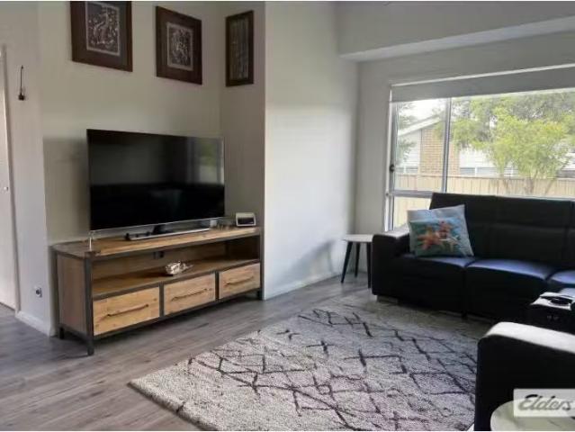 Rental! 7a Penguins Head Road, Culburra Beach Apartment for re.