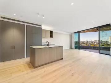 Unique 404/470 Main Street, Kangaroo Point, QLD 4169
