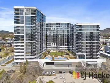 Rental! 408/104 Easty Street, Phillip, ACT 2606