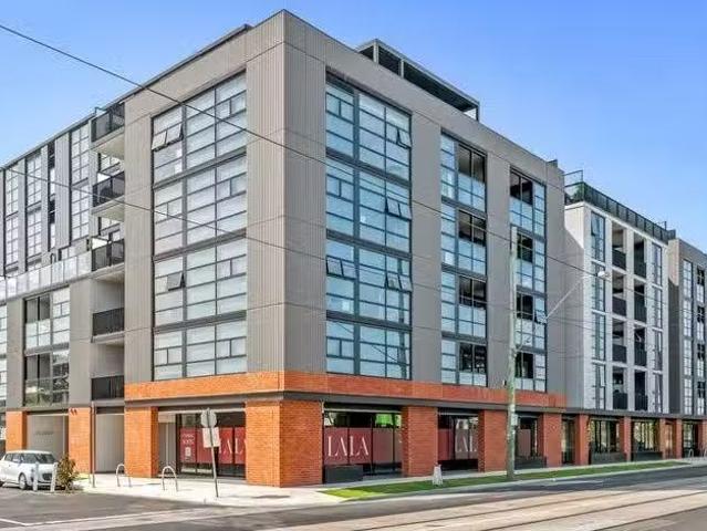 Nice 409/150 Keilor Road, ESSENDON NORTH, VIC 3041 Apartment.