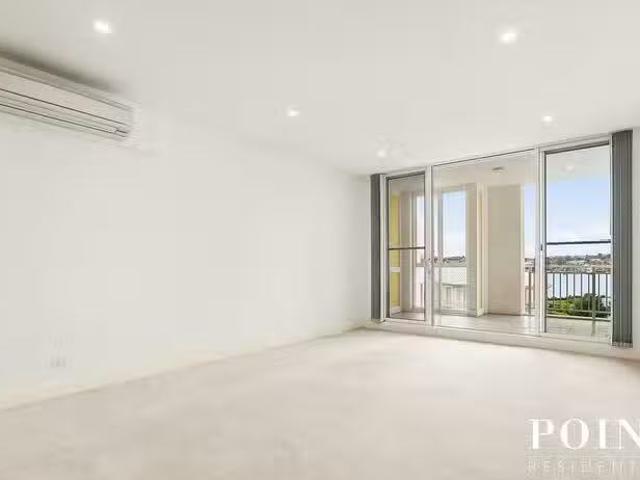 Charming 409/58 Peninsula Drive, Breakfast Point, NSW 2137