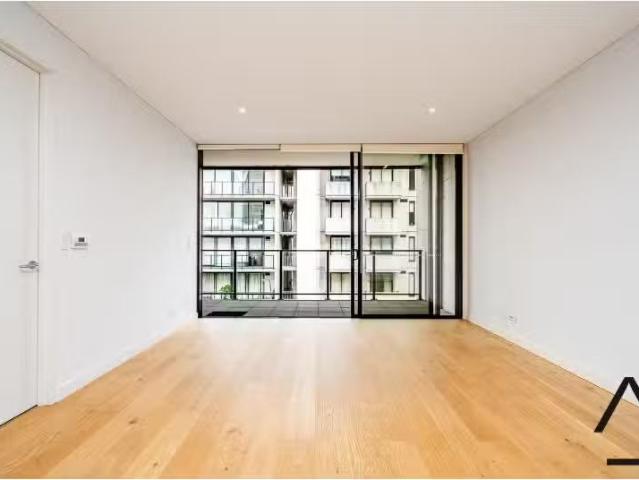 Charming 402/14 Flour Mill Way, Summer Hill Apartment for rent.